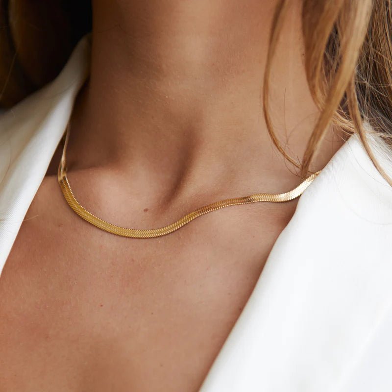 Colar Malha Cloe Banhado em Ouro 18k - Modelo Zoom