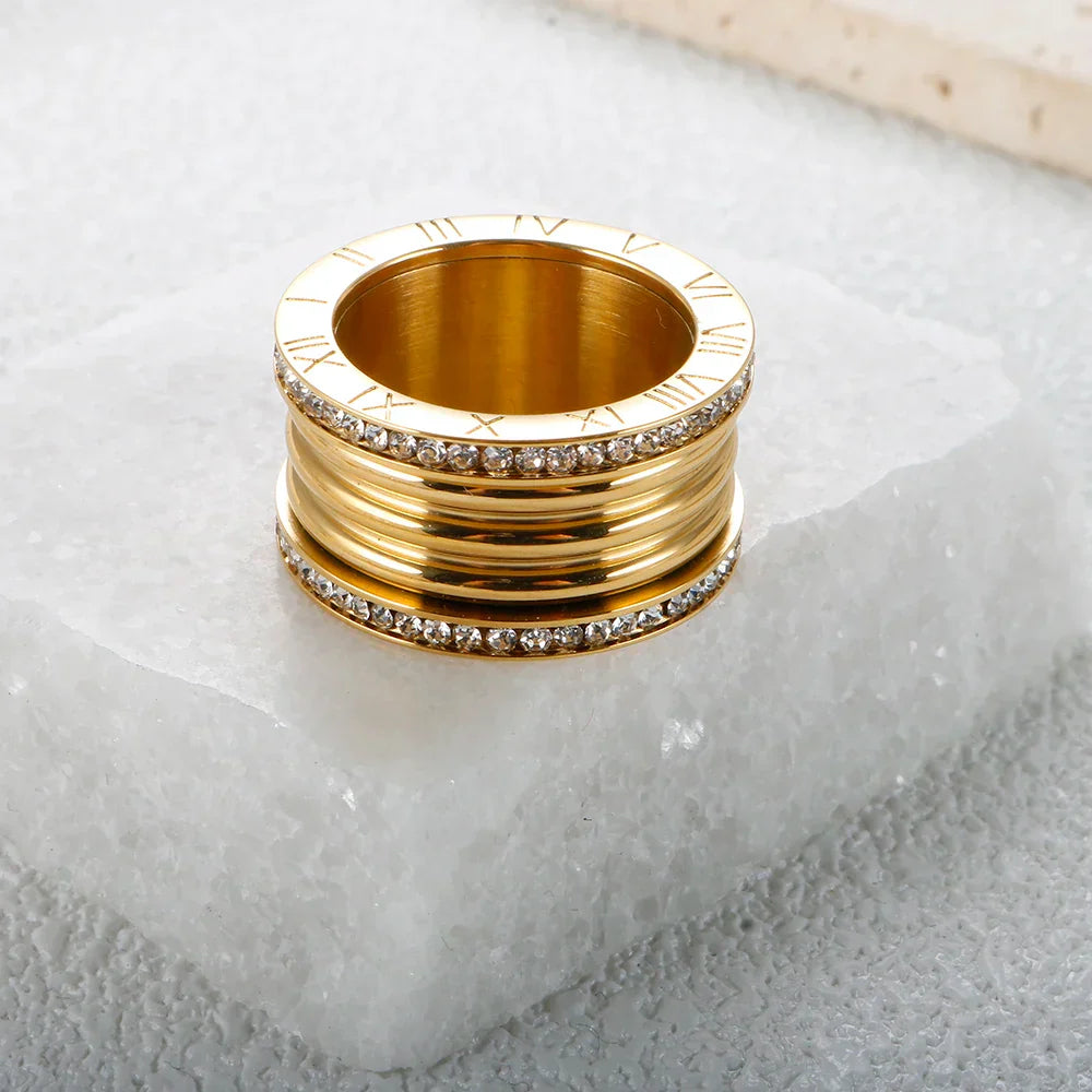 Anel Romano com Pedras Banhado em Ouro 18k - Fundo Com Pedra