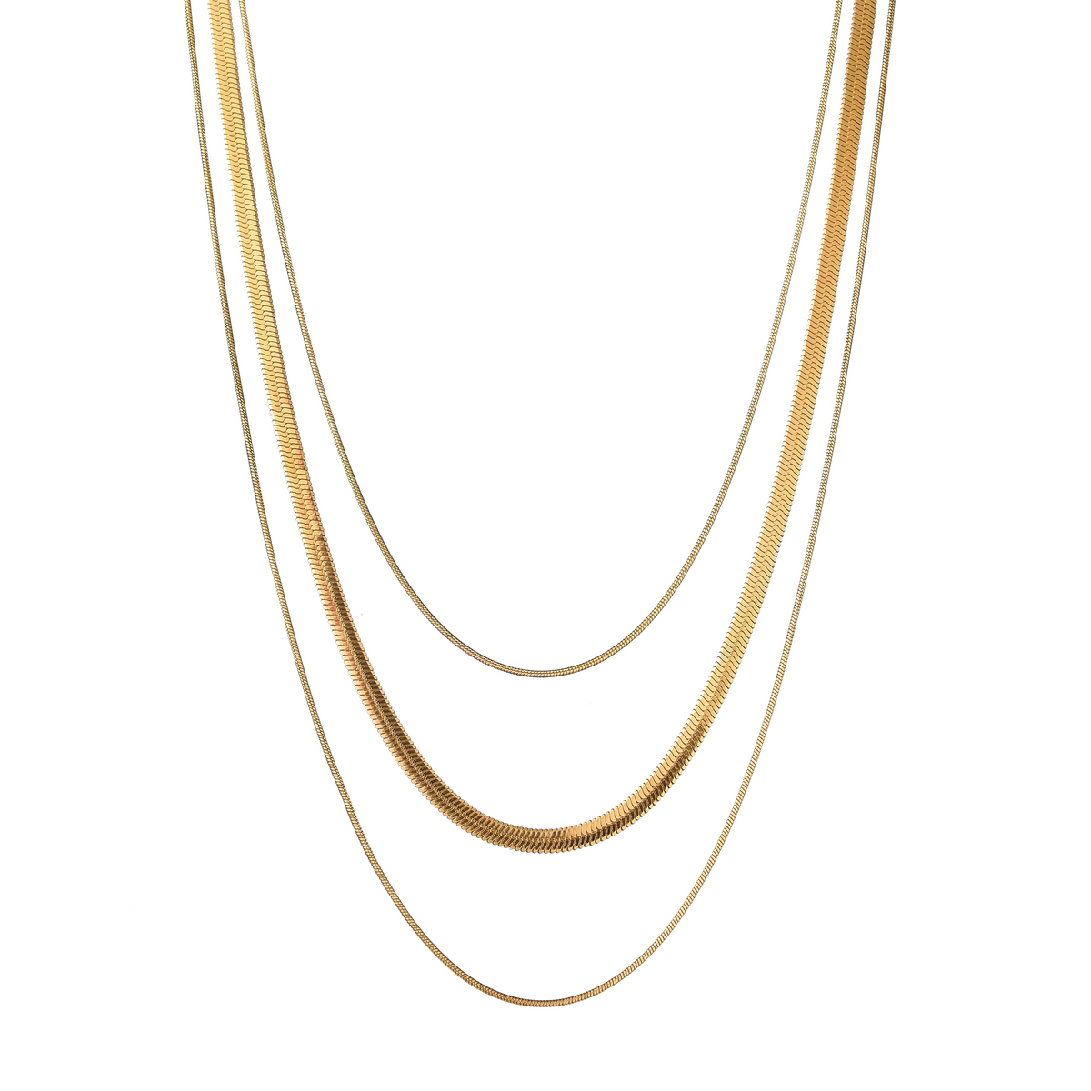 Colar Triplo Malta Banhado em Ouro 18k - Fundo Branco