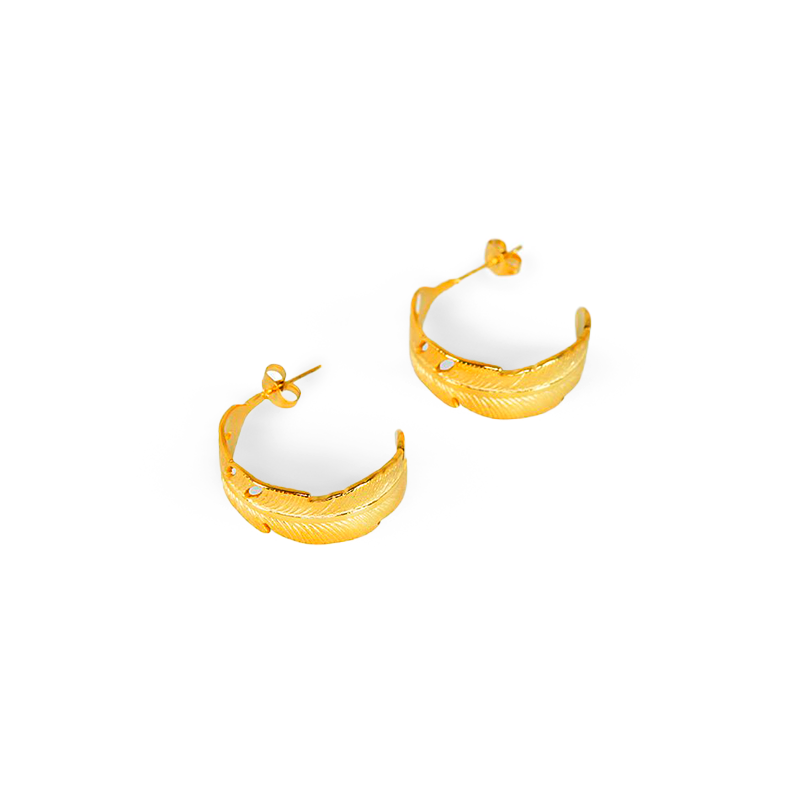 Brinco de Argola Feather Banhado em Ouro 18k - Fundo Branco