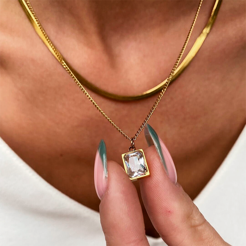 Colar Pingente Eternal Banhado em Ouro 18k - Zoom Pingente